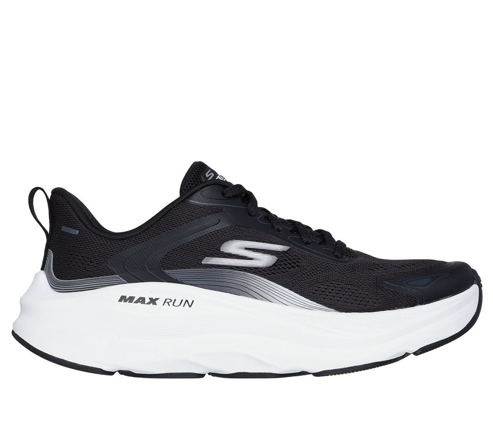 BLACK / WHITE,6.0,Medium