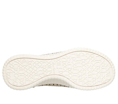 Slip-ins Martha Stewart: Wilshire Blvd - Regal | Skechers outlet