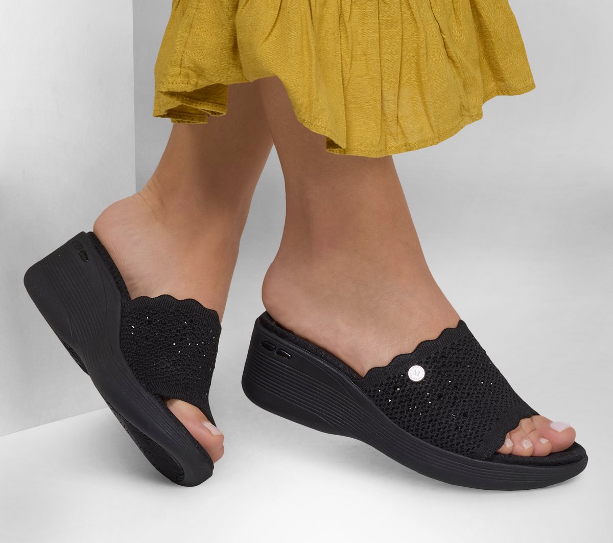 Martha Stewart: Pier-Lite - Light Essence | Skechers sale