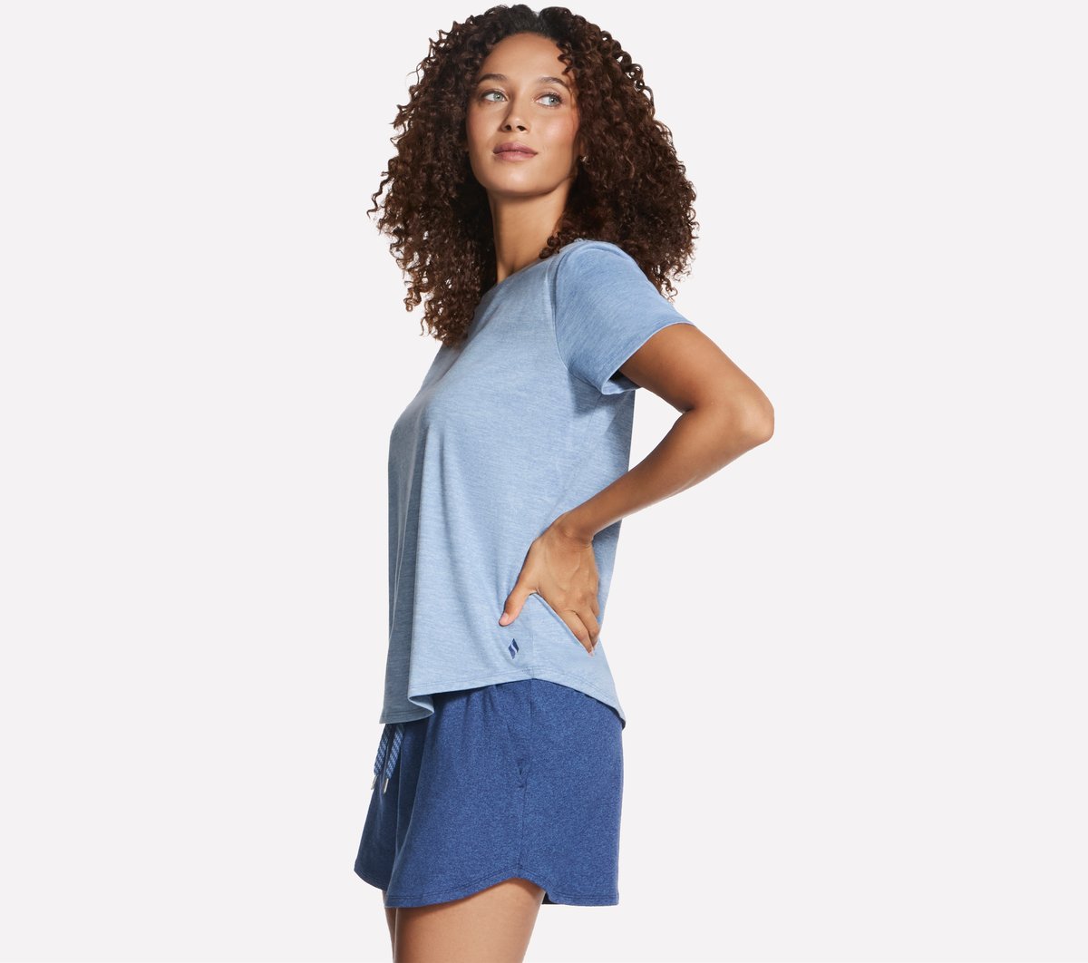 GO DRI Swift Tee | Skechers sale