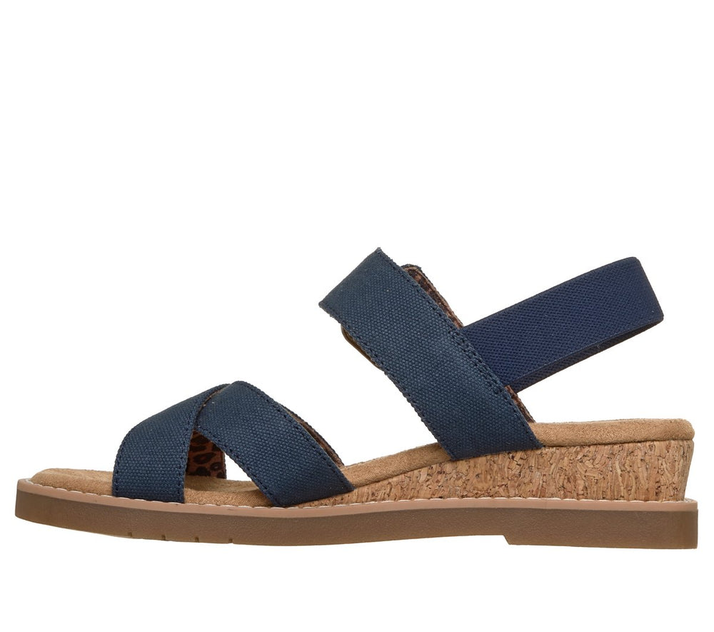 BOBS Desert Kiss Dream - Coast Walk | Skechers US